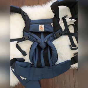 Ergobaby Omni 360 Cool Air Carrier ERGObaby blue black
